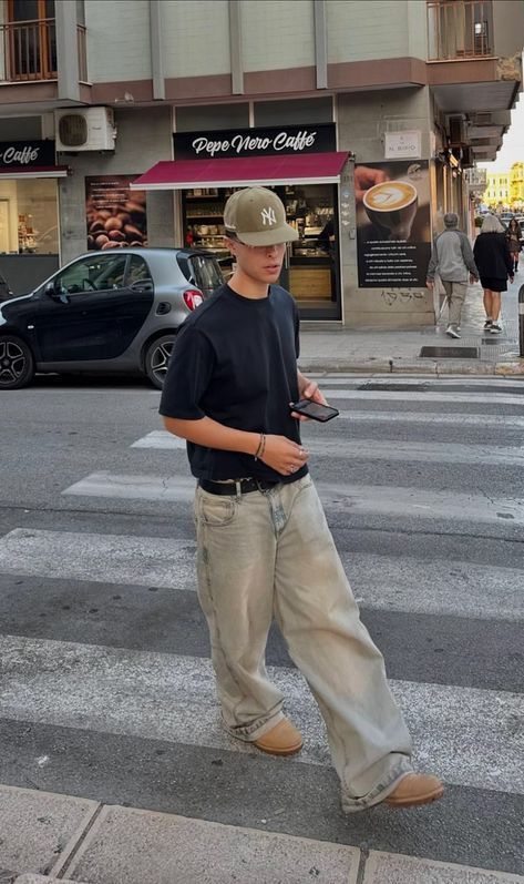 35 Looks Con Jeans Anchos Para Chicos 26 @theurbandani