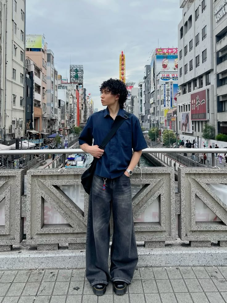 35 Looks Con Jeans Anchos Para Chicos 17 osaka