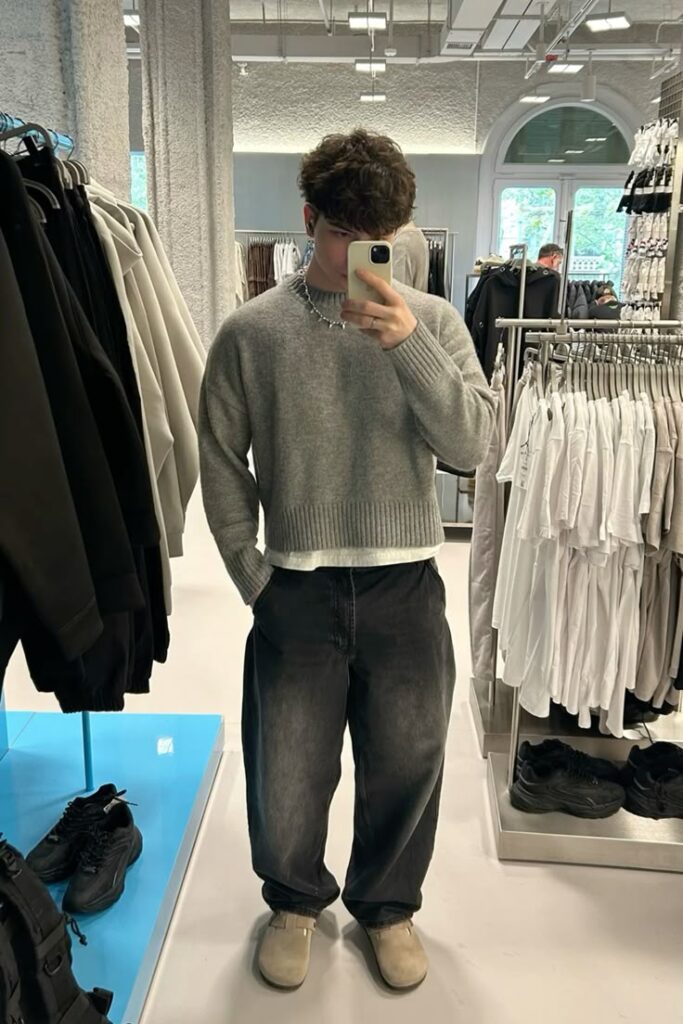 35 Looks Con Jeans Anchos Para Chicos 28 😶 🌫️