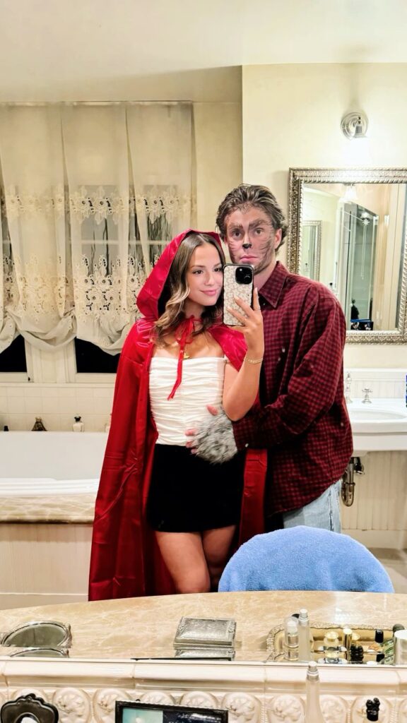 Disfraces para chicas: ideas cute y originales 17 Couples Halloween Costume 1