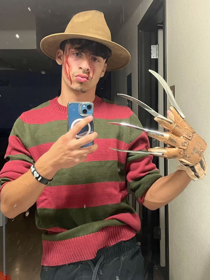 Freddy Kruger Costume