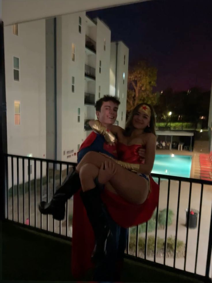 Disfraces para chicas: ideas cute y originales 28 Halloween Wonder Woman Superman