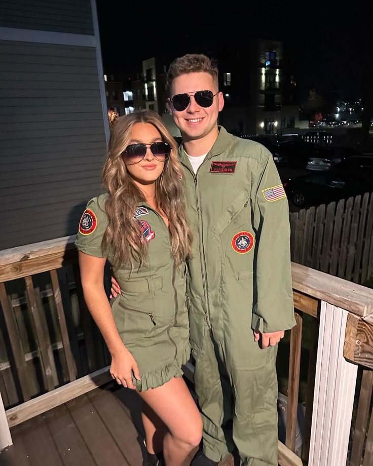 Disfraces para chicas: ideas cute y originales 9 Top gun costume