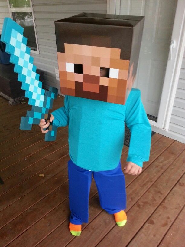 Vaughn as Steve from minecraft