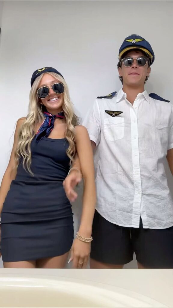 pilot couple hallo costume